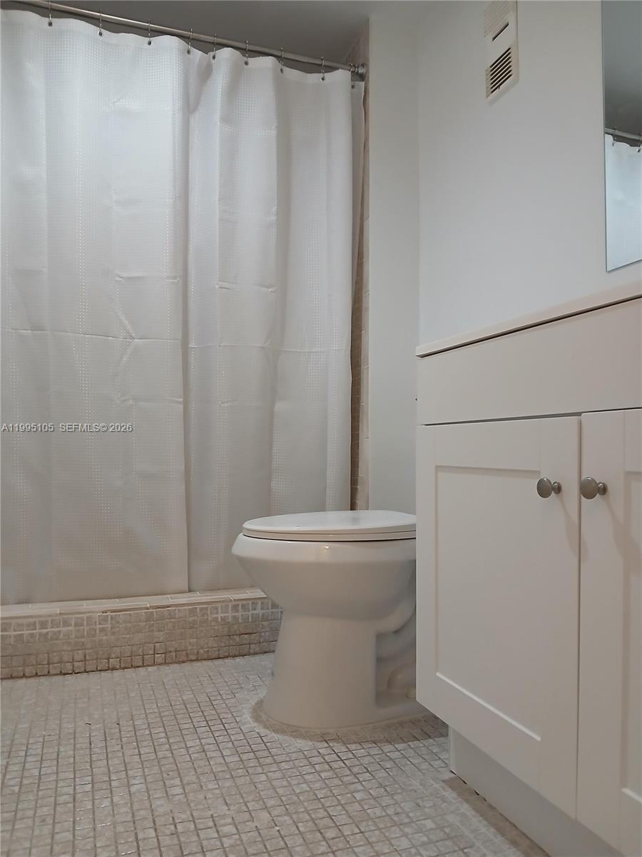 PARK PLACE CONDOMINIUM NO - Residential Lease