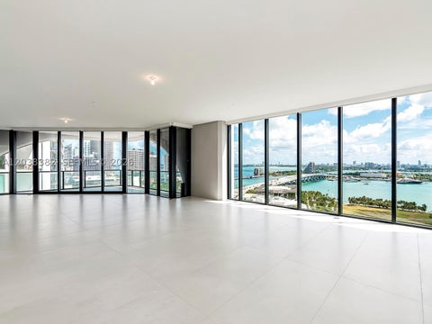 Photo of 1000 Biscayne Blvd #2002, Miami, FL 33132 (MLS # A12038382)