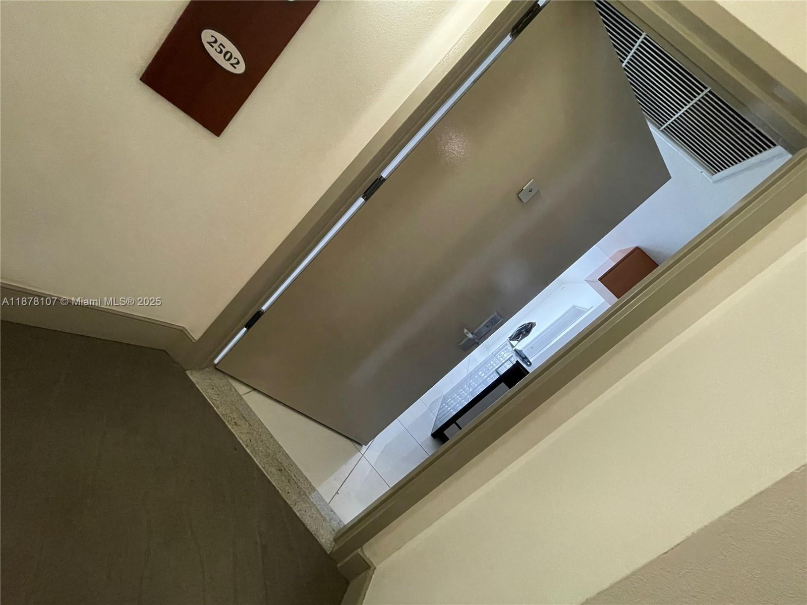 OPERA TOWER CONDO - Residential