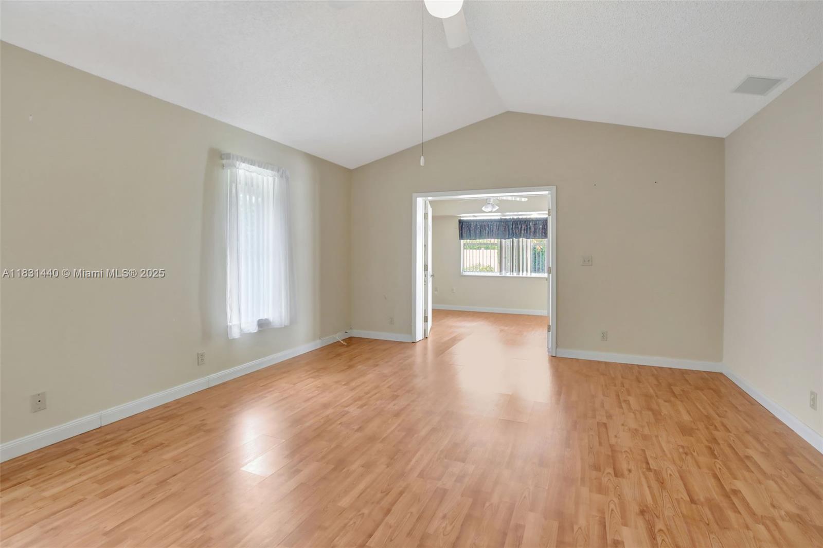 1600 SW 52nd Way
