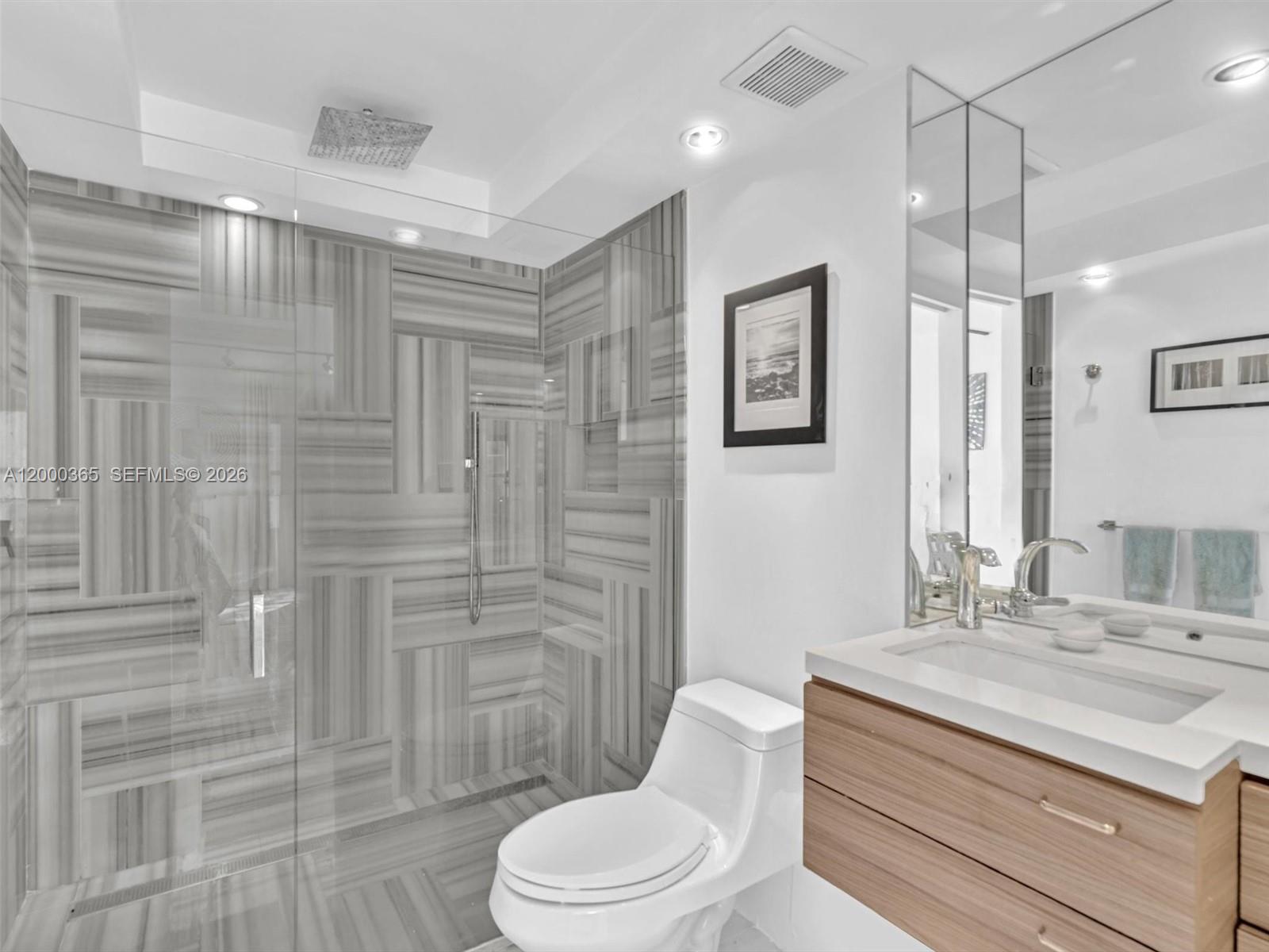 ALTON PARK CONDO - Residential