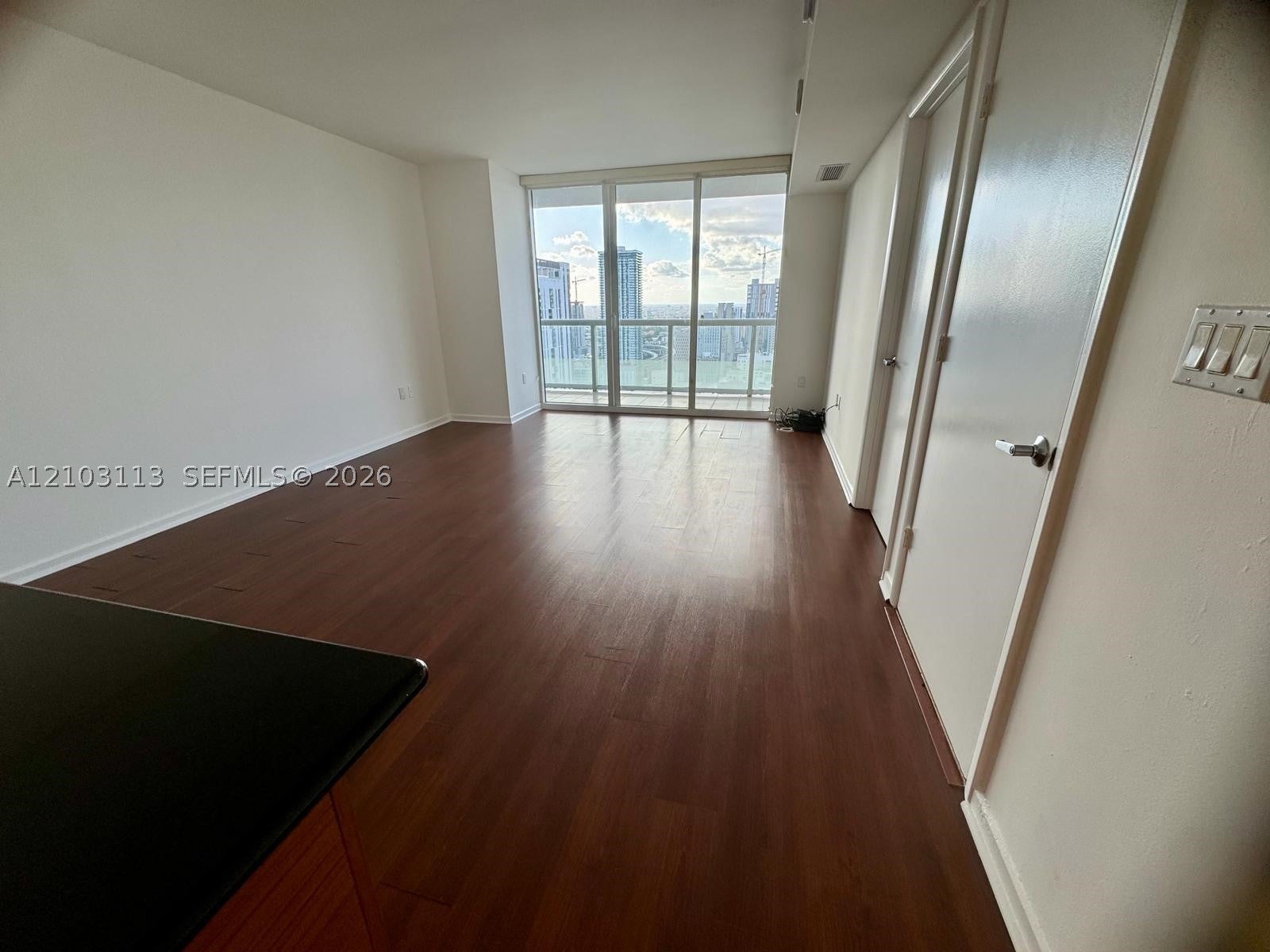50 BISCAYNE Blvd 3807