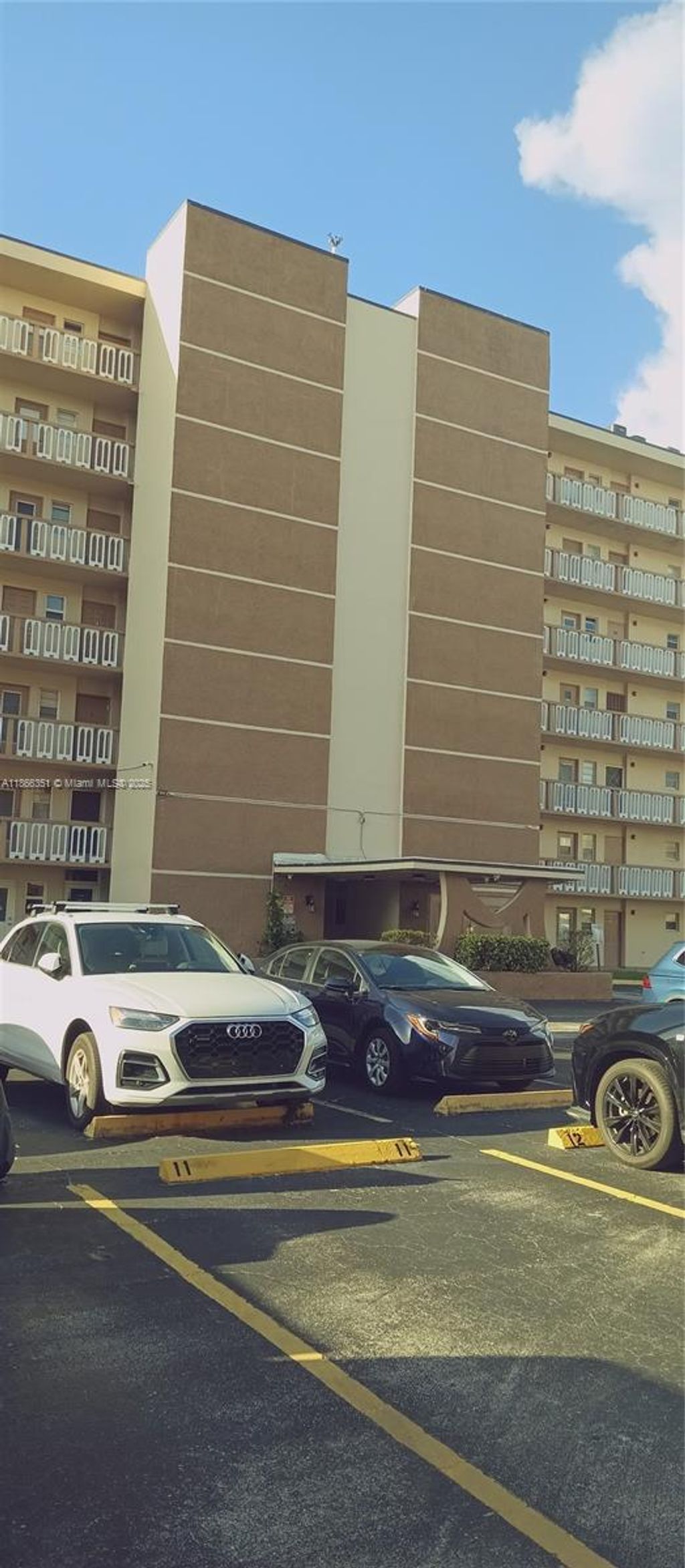 Photo of Hallandale Beach, FL 33009 (MLS # A11866351)