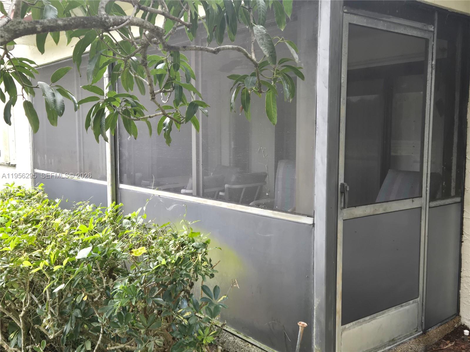 RIVIERA - Residential