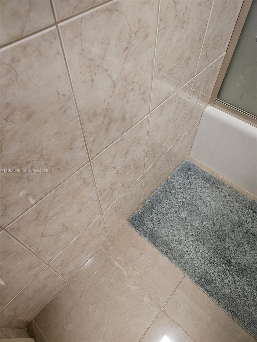 RIVIERA - Residential