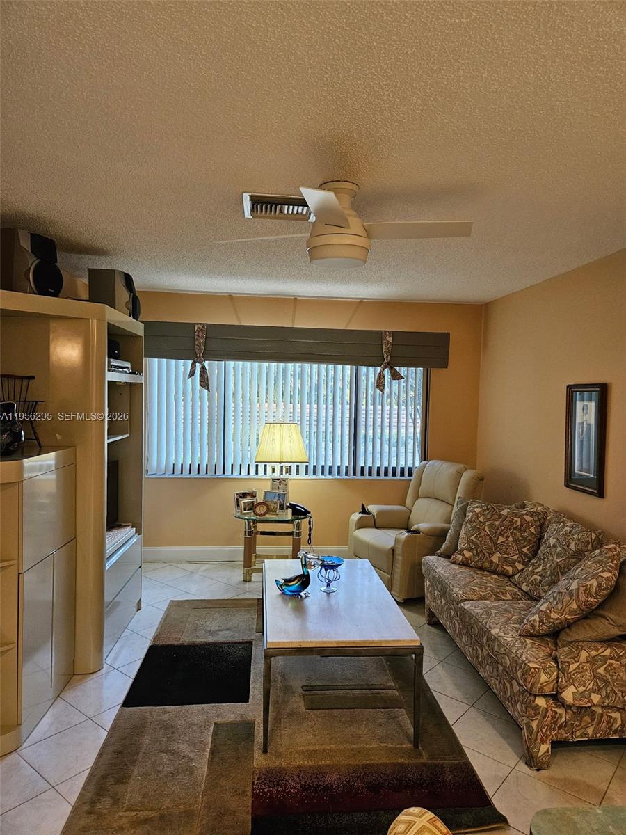 RIVIERA - Residential