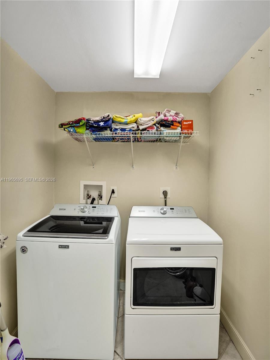 BIRCH POINTE CONDO - Residential