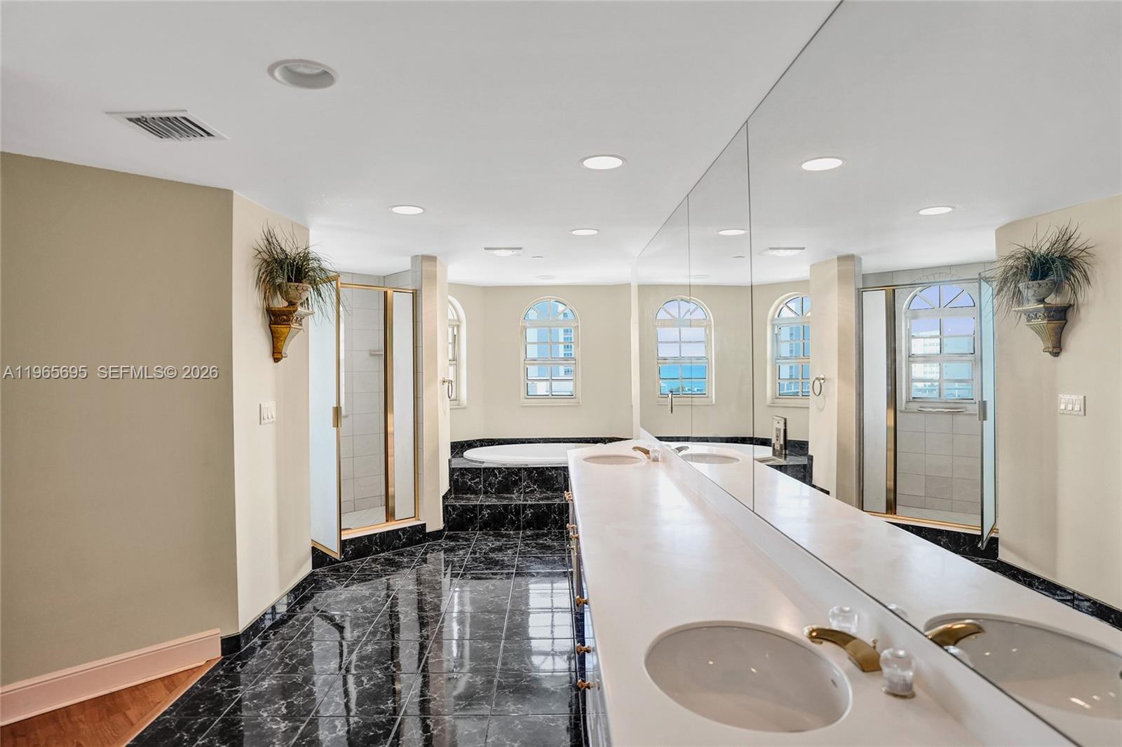 BIRCH POINTE CONDO - Residential