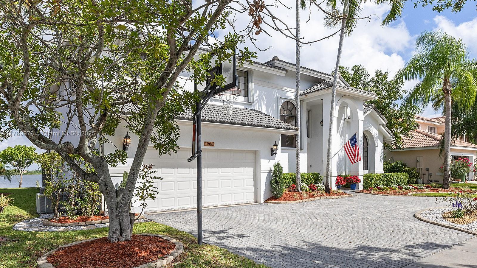 SILVER LAKES AT PEMBROKE - Residential