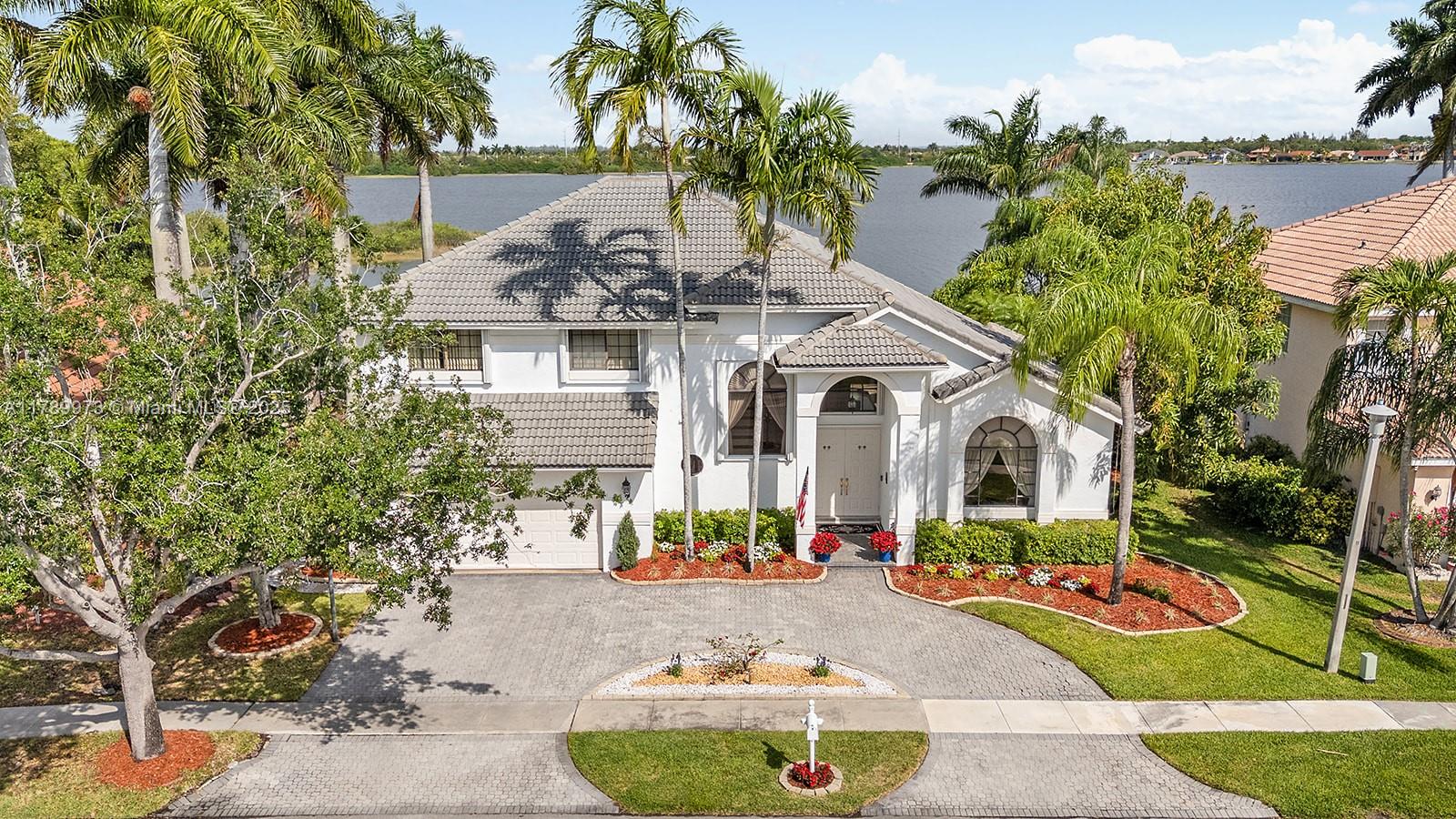 SILVER LAKES AT PEMBROKE - Residential