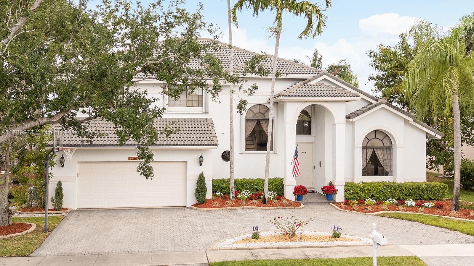 SILVER LAKES AT PEMBROKE - Residential