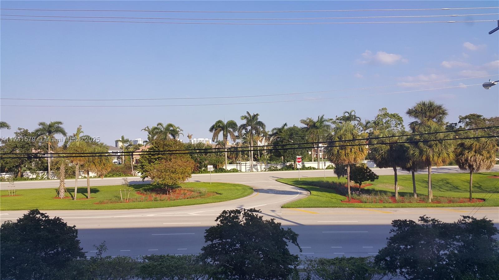 POINTE SOUTH CONDO - Residential
