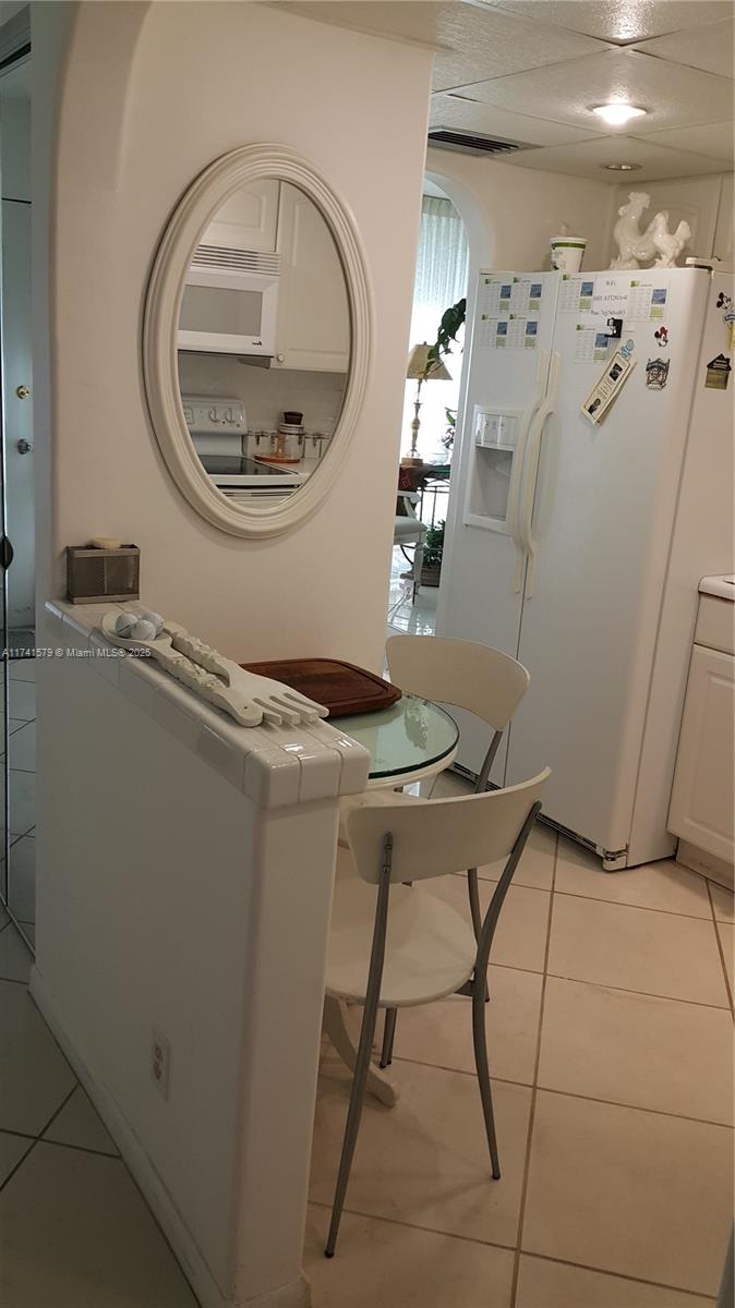 POINTE SOUTH CONDO - Residential