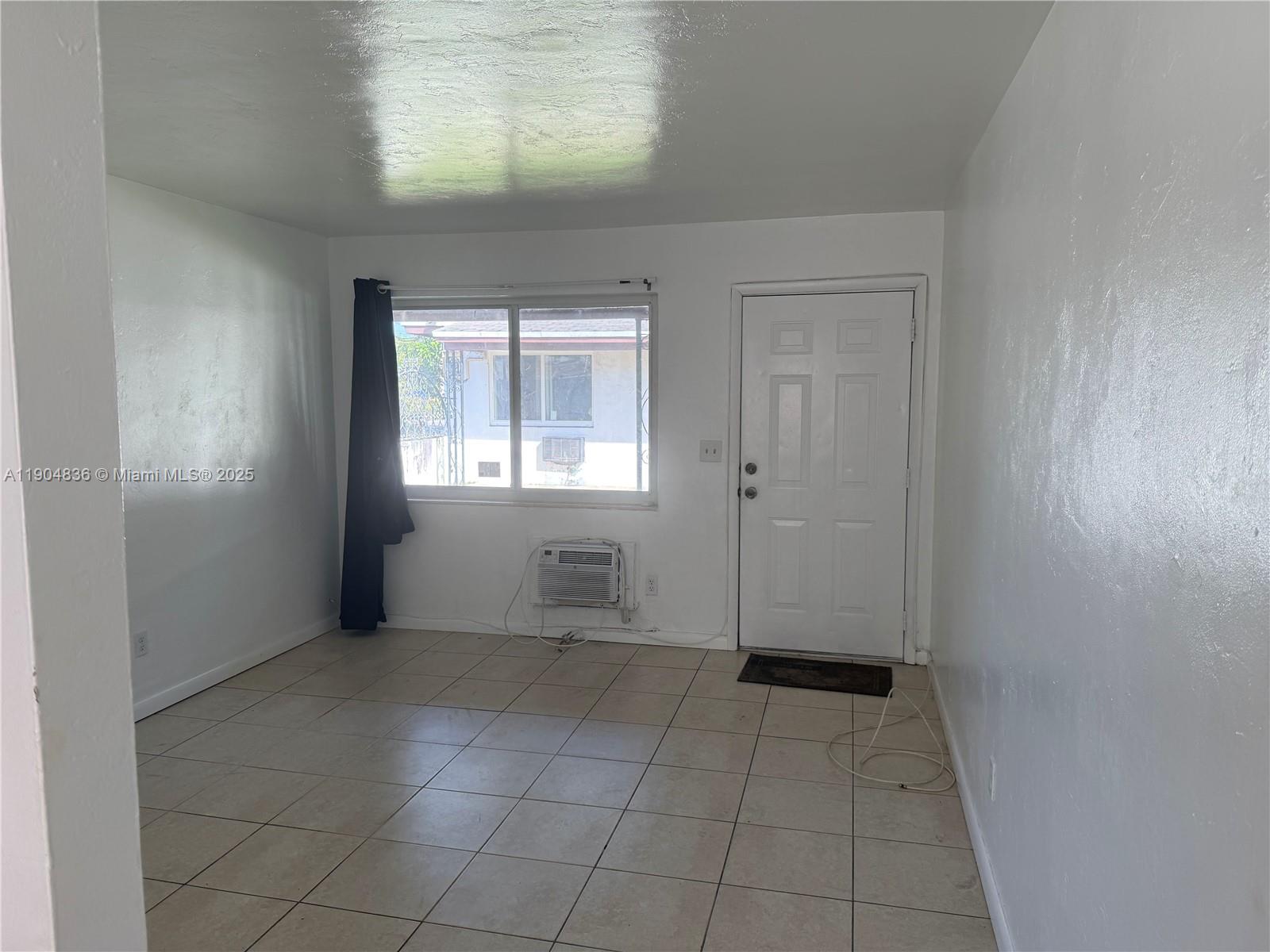 SUNNY ACRES - Residential Lease