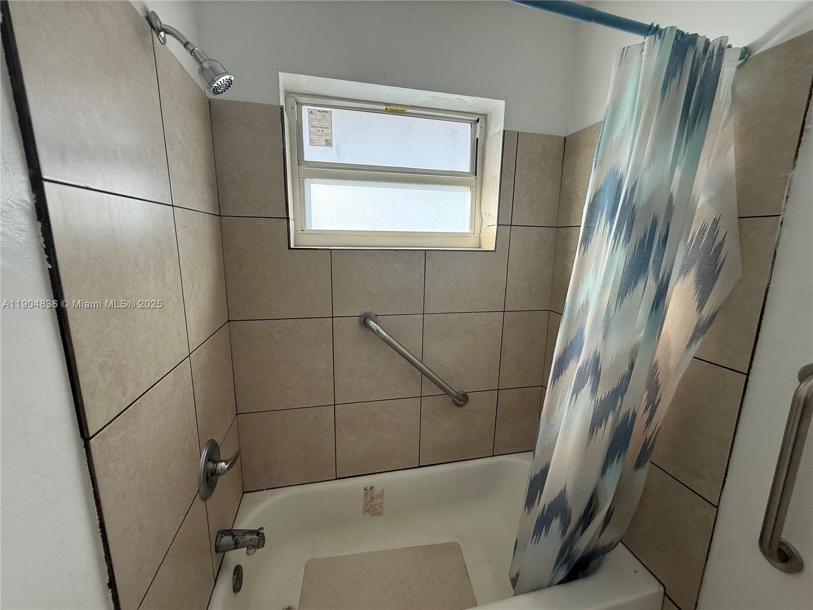 SUNNY ACRES - Residential Lease