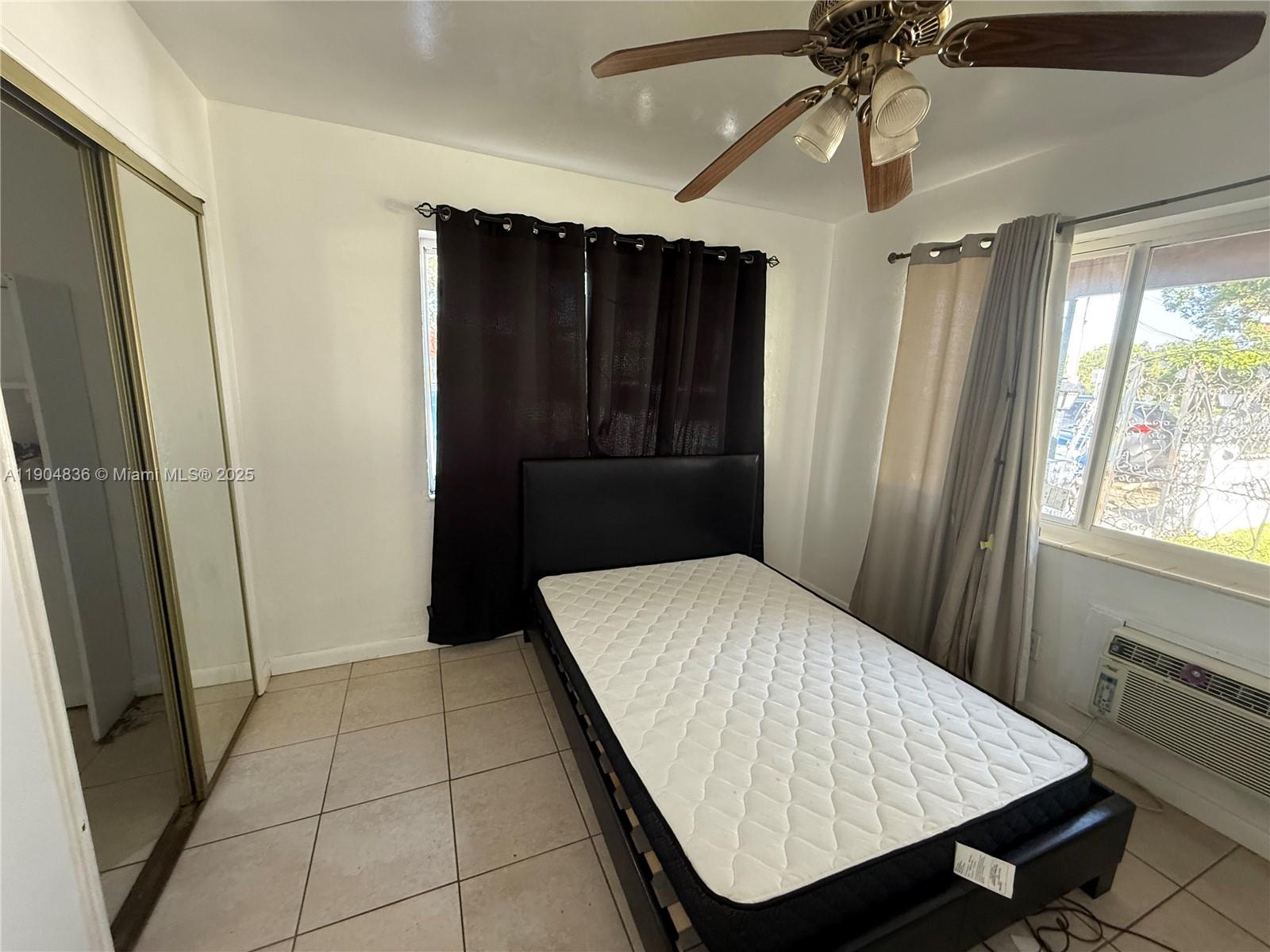 SUNNY ACRES - Residential Lease