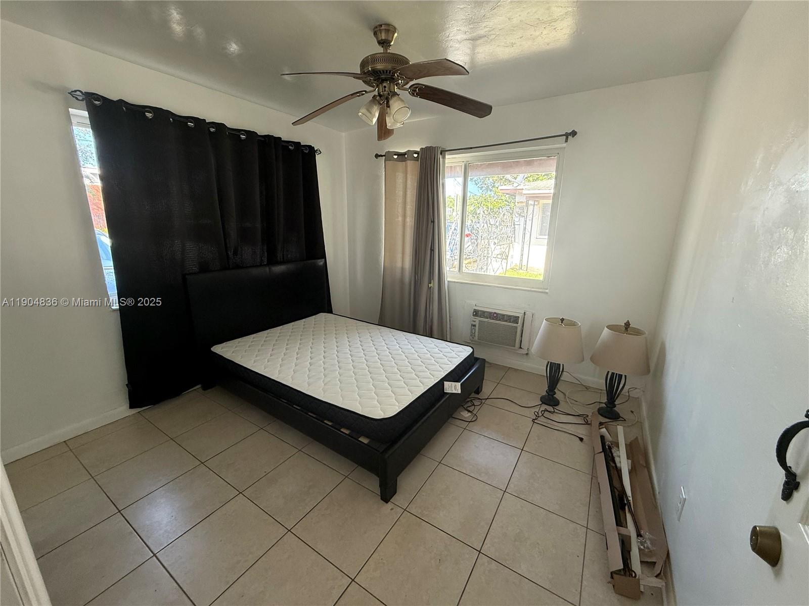 SUNNY ACRES - Residential Lease