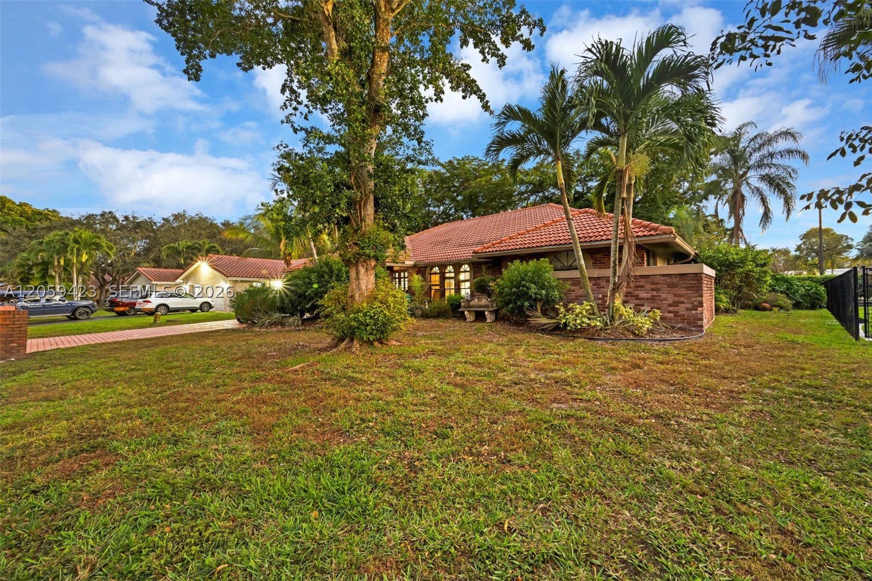 8622 NW 49th Dr