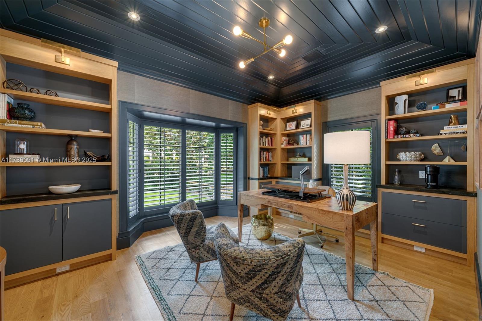 CORAL GABLES RIVIERA SEC - Residential