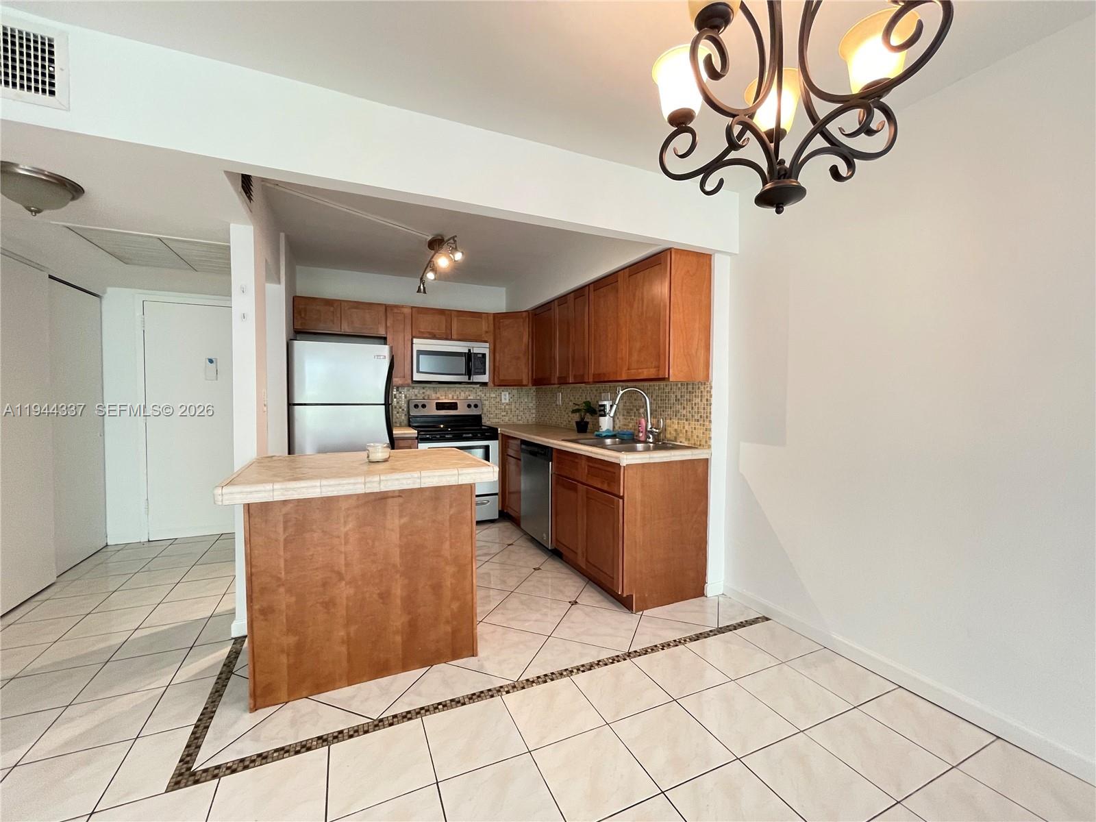 DESOTO PARK CONDO - Residential