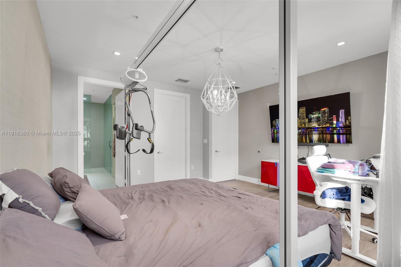 LANDMARK AT DORAL CONDO - Residential