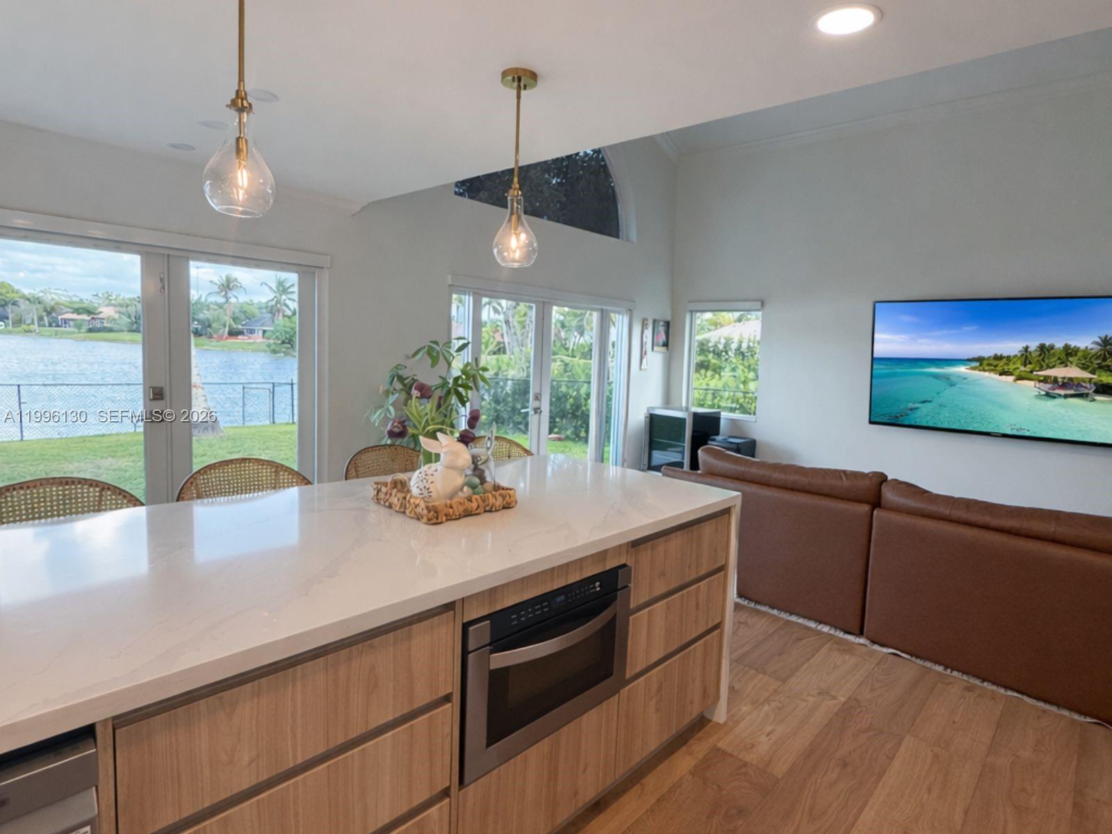 CHAPEL TRAIL REPLAT SECTI - Residential Lease