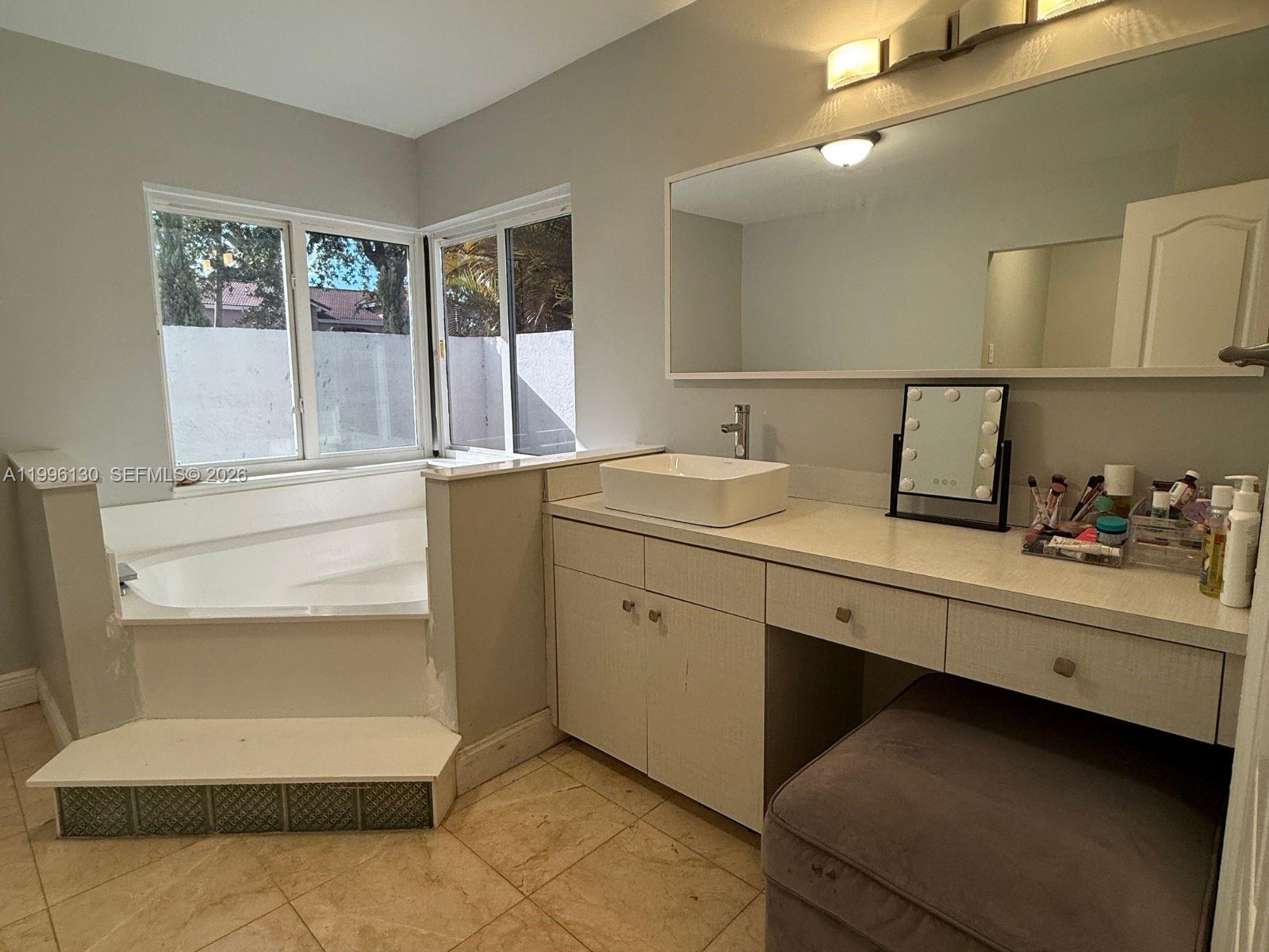 CHAPEL TRAIL REPLAT SECTI - Residential Lease