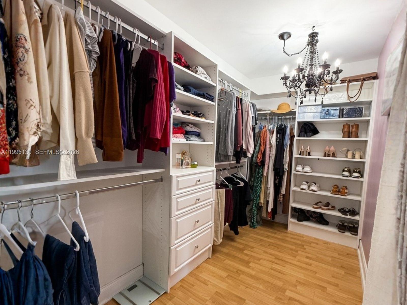 CHAPEL TRAIL REPLAT SECTI - Residential Lease