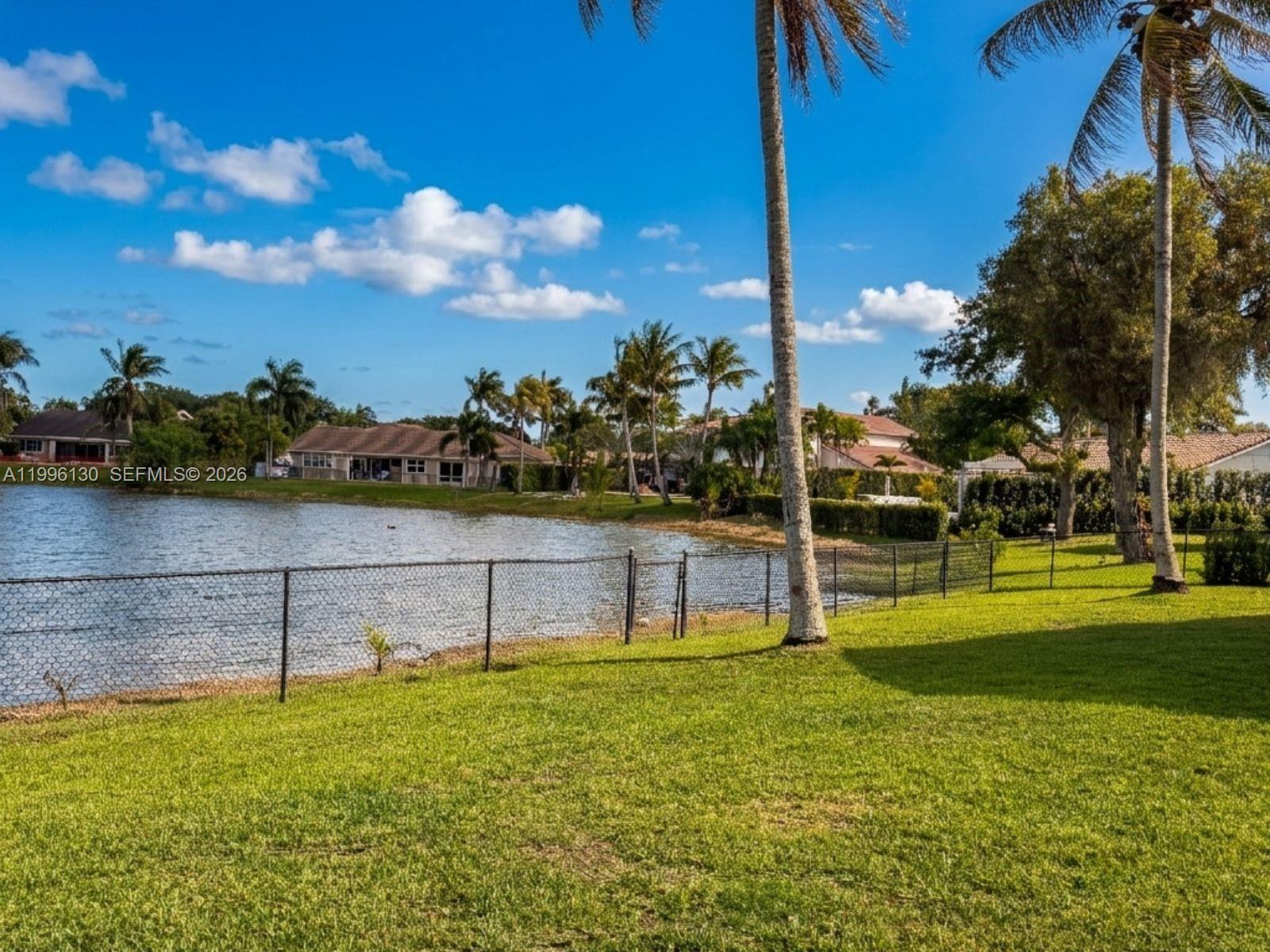 CHAPEL TRAIL REPLAT SECTI - Residential Lease