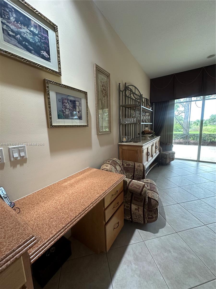 POD 33 AT THE RESERVE PHA - Residential