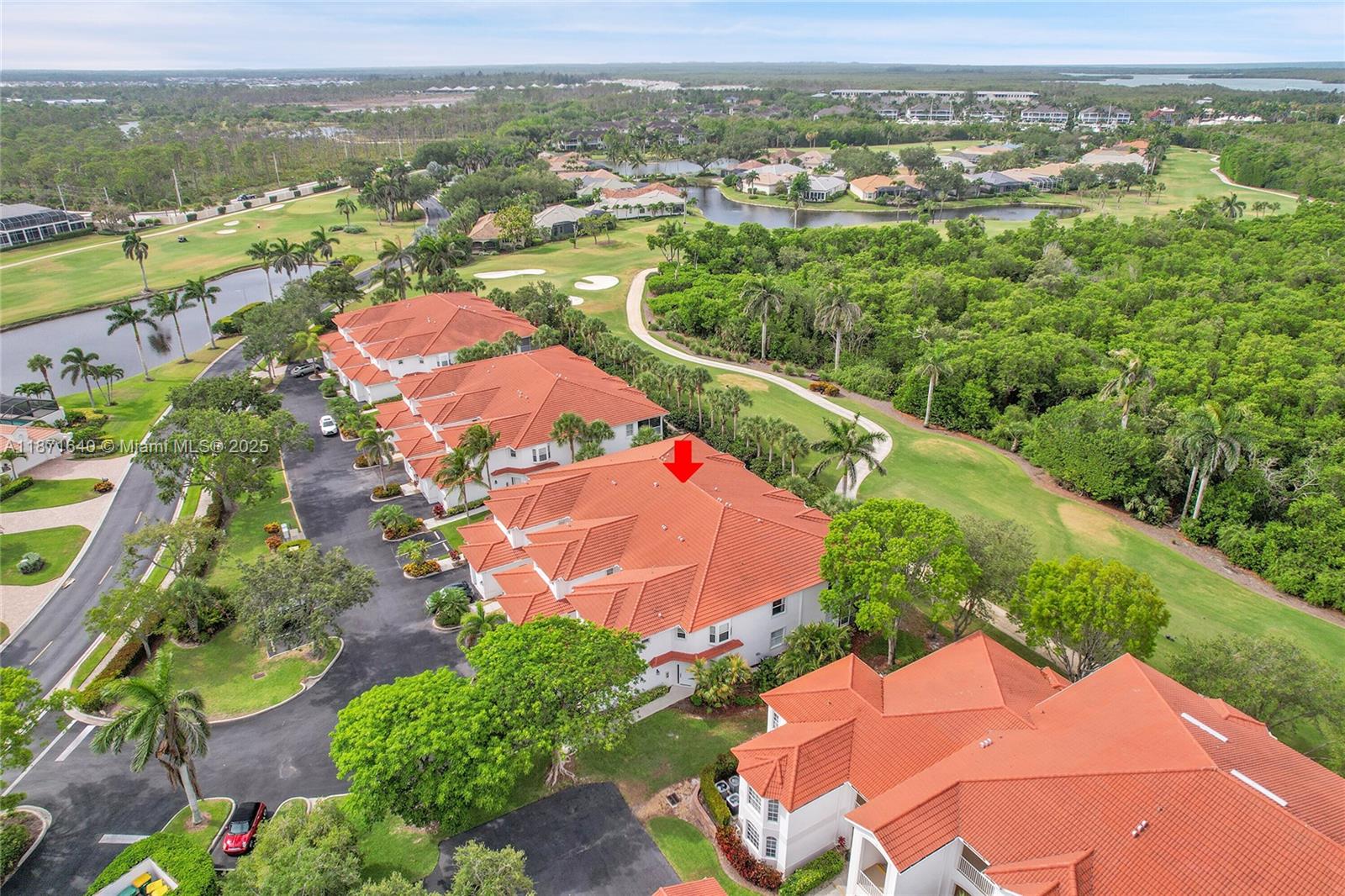 WINDWARD CAY - Residential