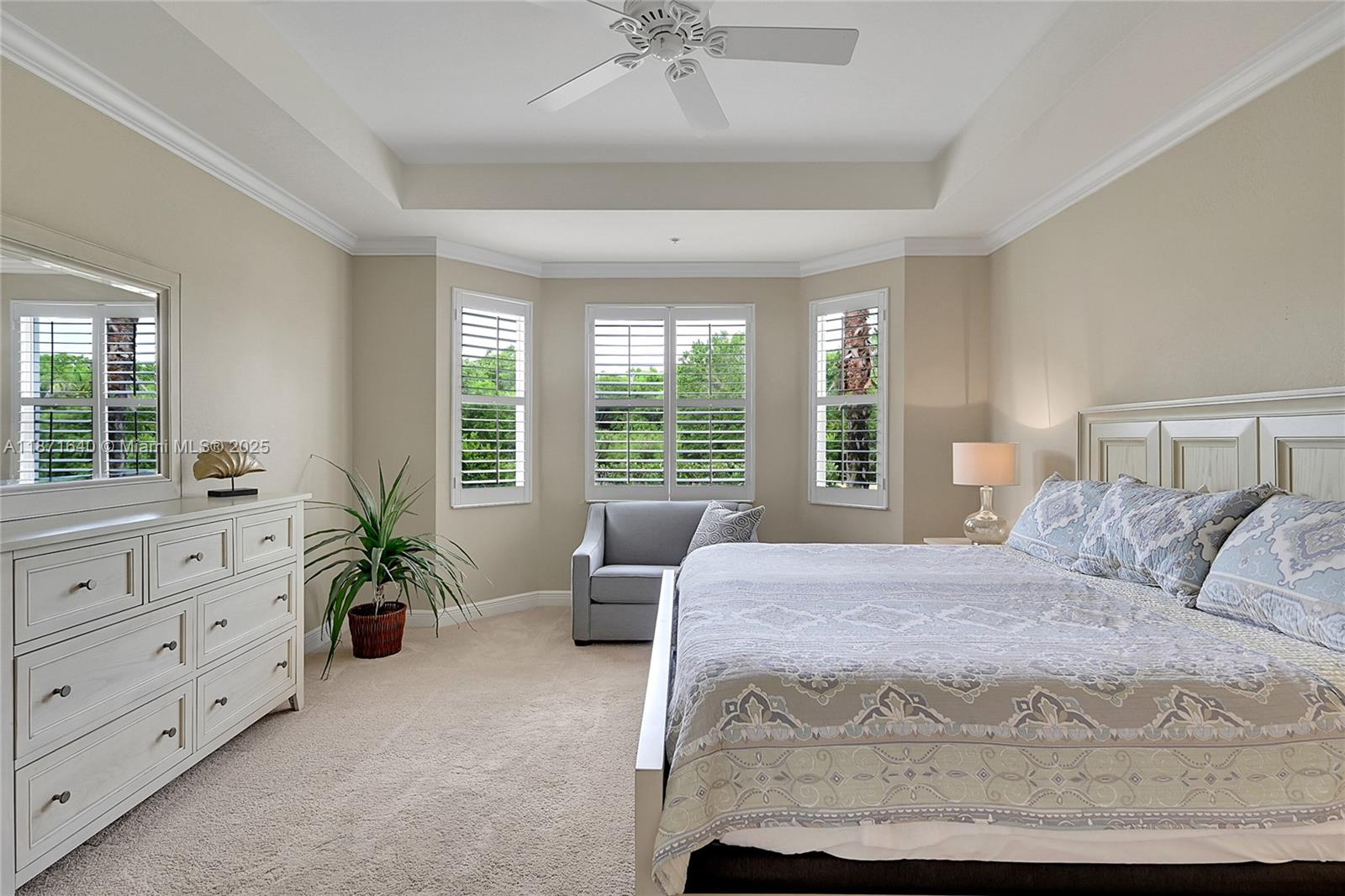 WINDWARD CAY - Residential