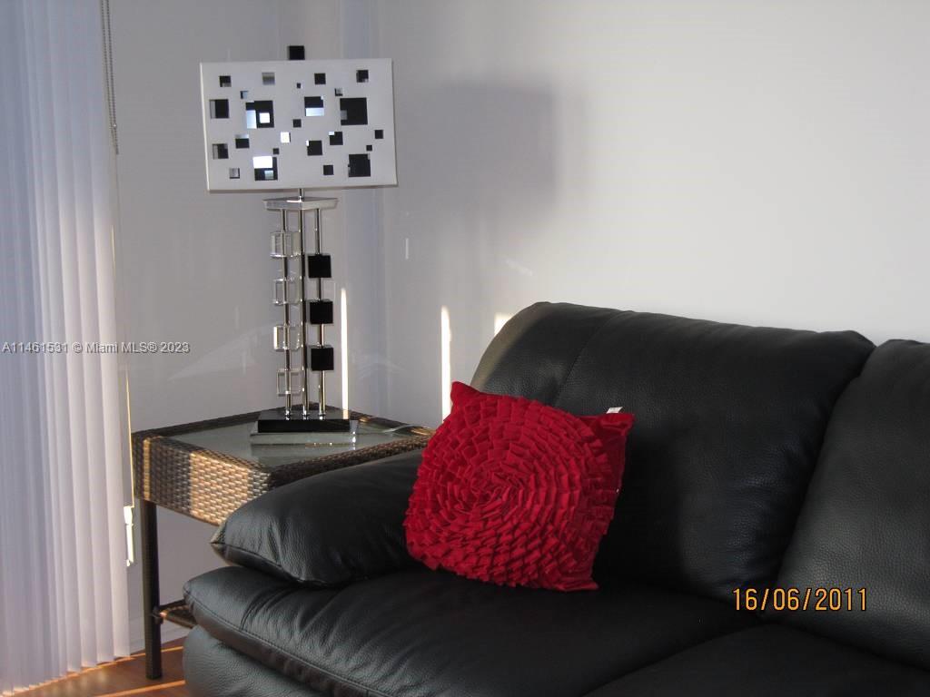 CARLISLE ON THE OCEAN CON - Residential Lease