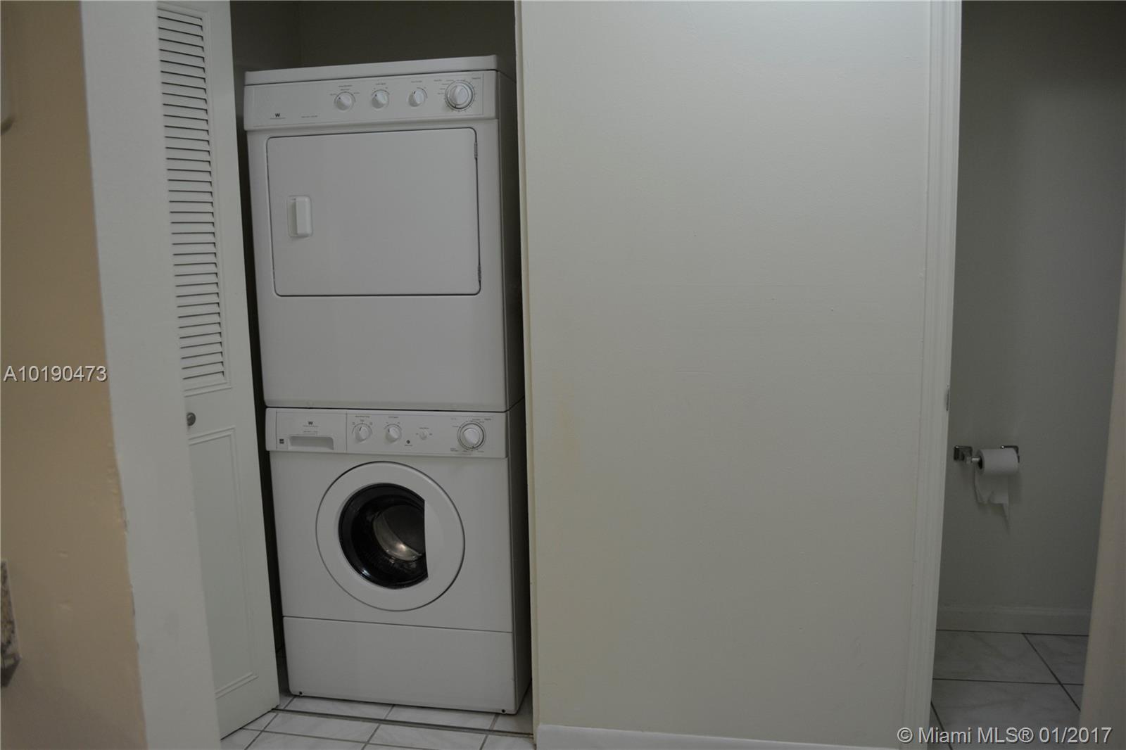 Spring Tree 75-49 B - Residential Lease