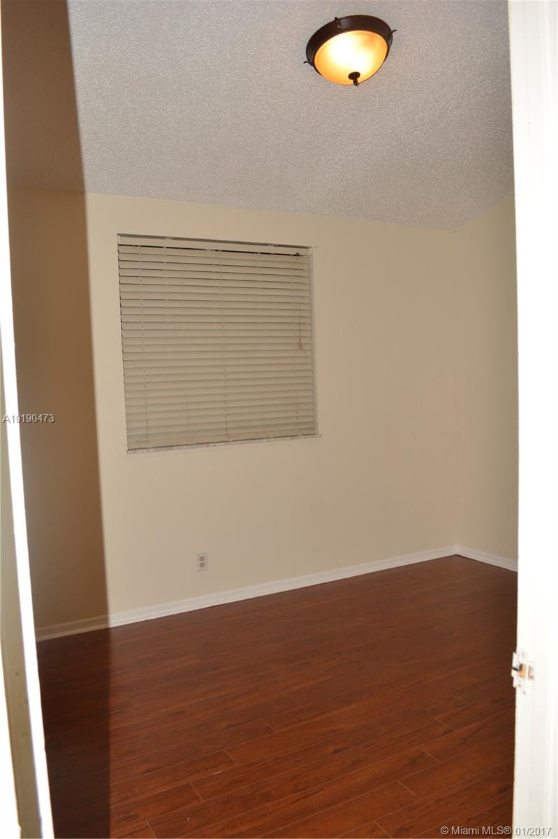 Spring Tree 75-49 B - Residential Lease