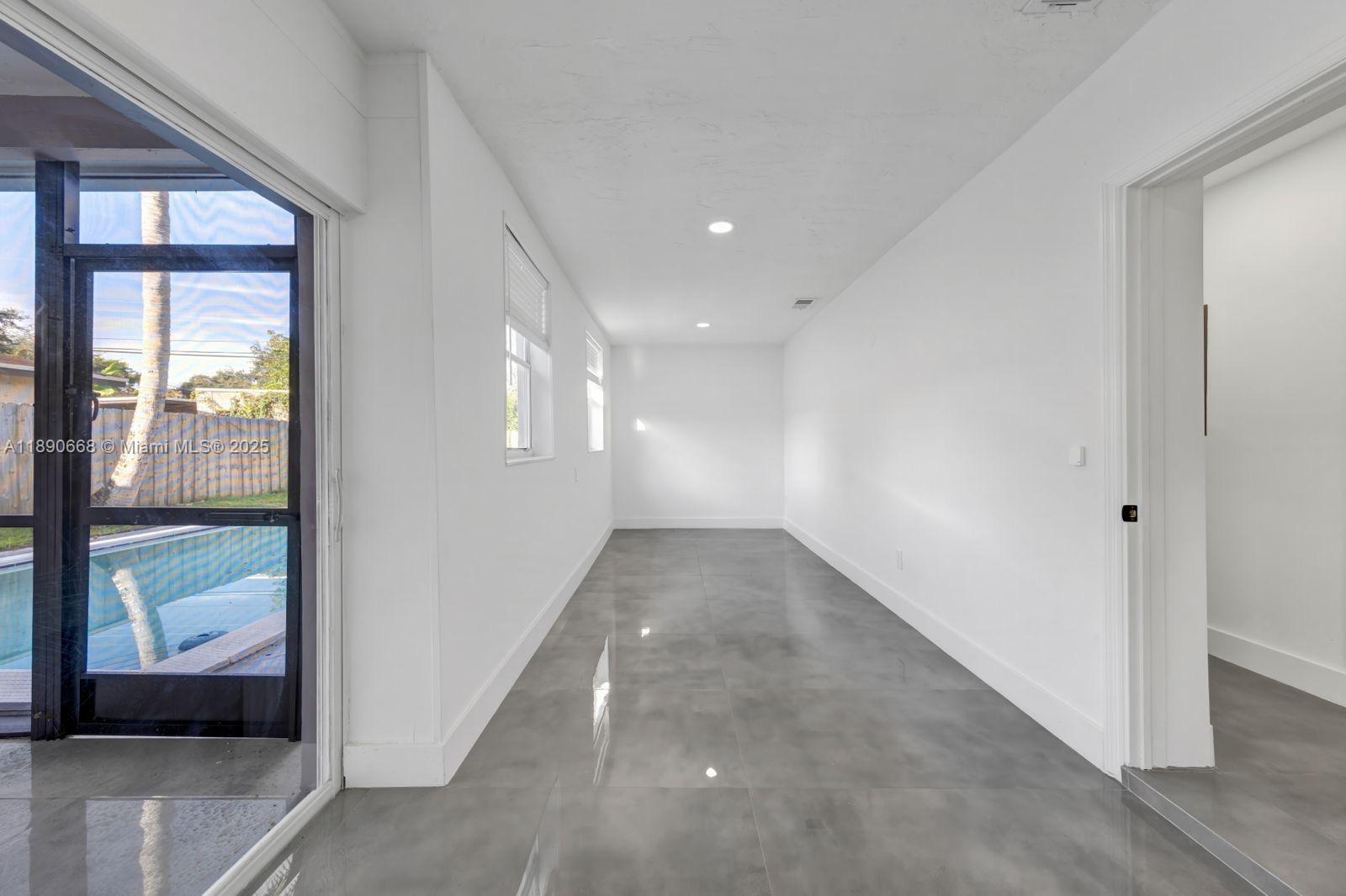 DRIFTWOOD ESTATES NO 2 - Residential Lease