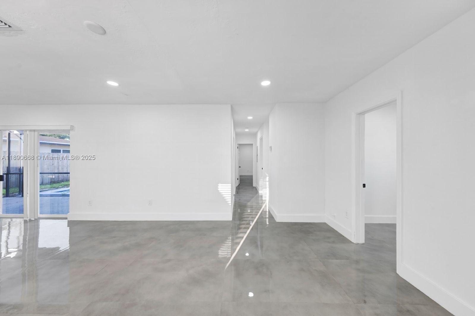 DRIFTWOOD ESTATES NO 2 - Residential Lease