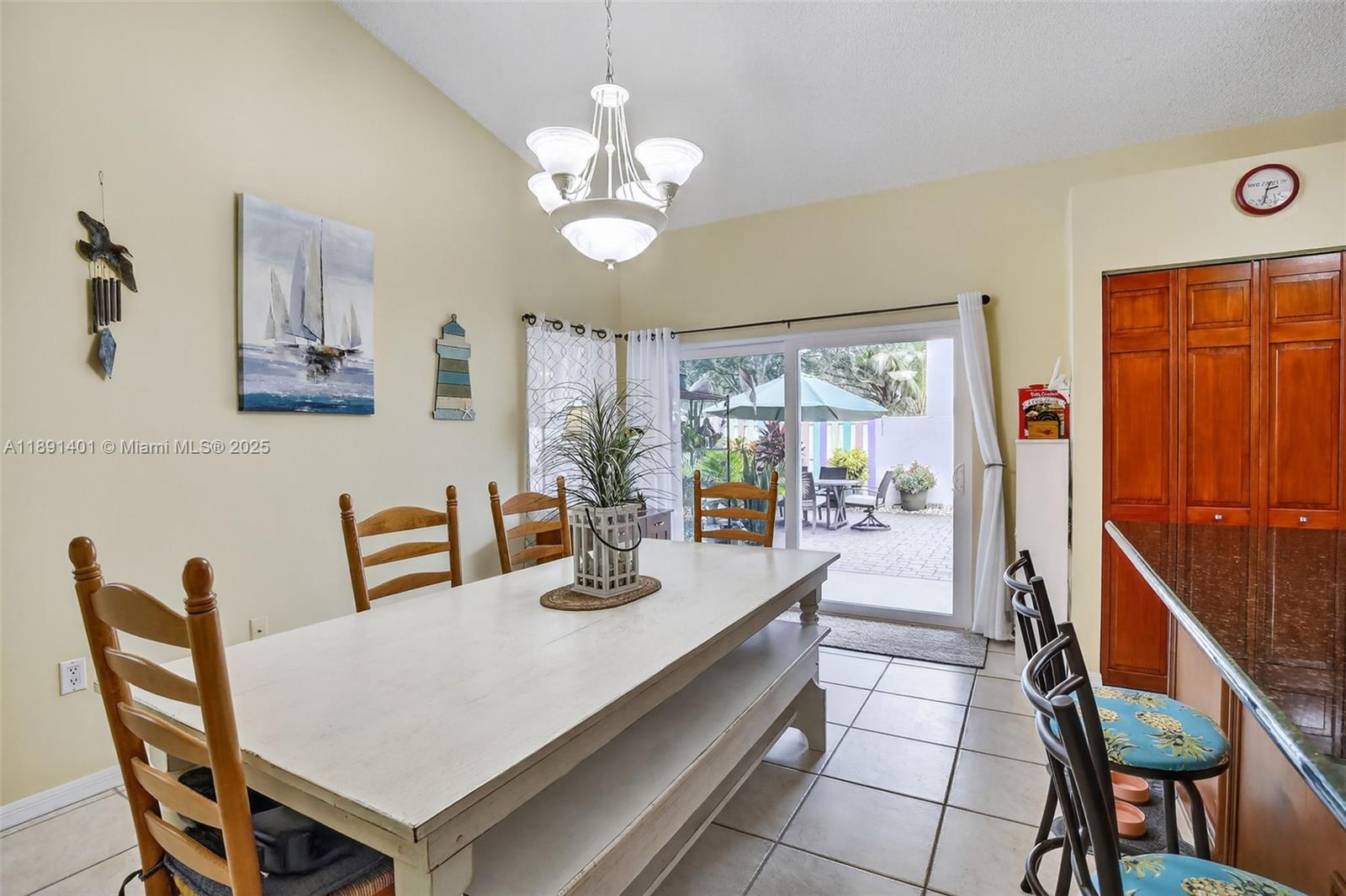 SAVANNAH PLAT 3 - Residential