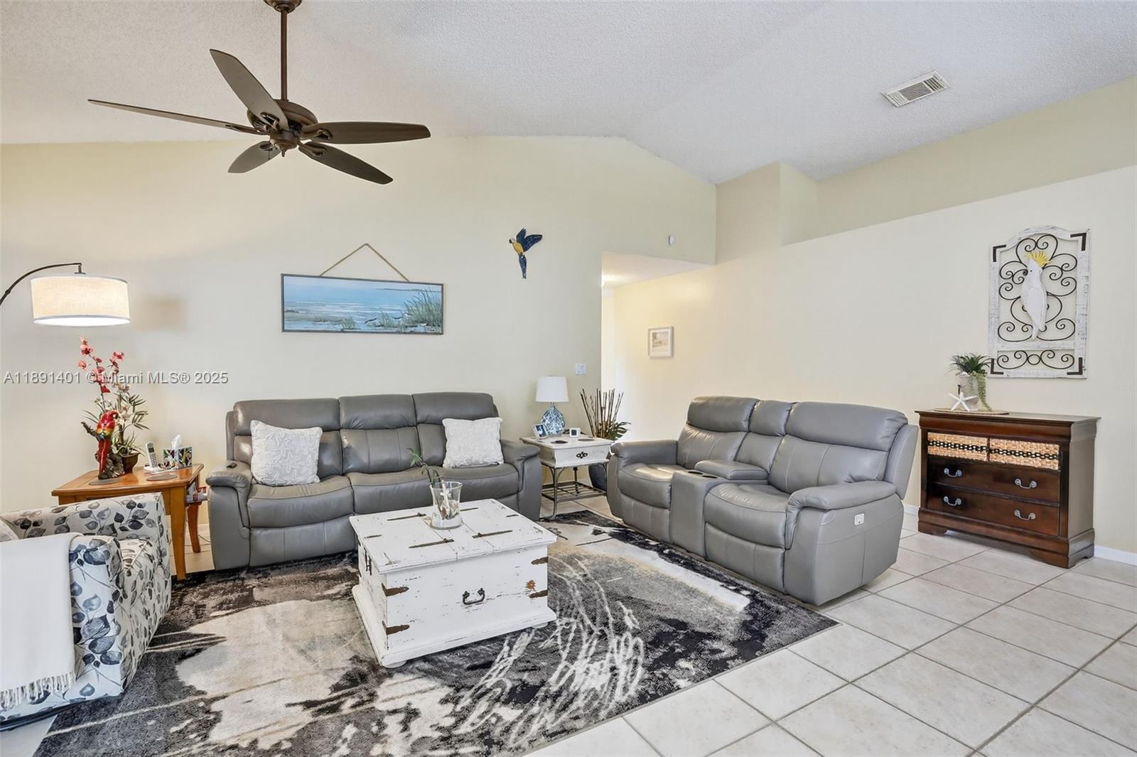 SAVANNAH PLAT 3 - Residential