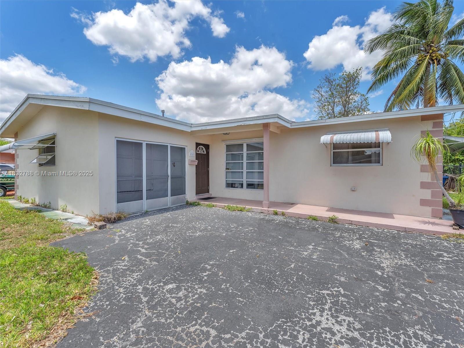 8363 NW 26th Pl