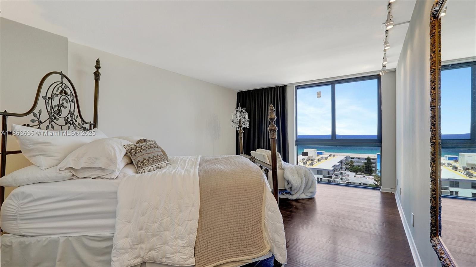 ALLINGTON TOWERS NORTH - Residential