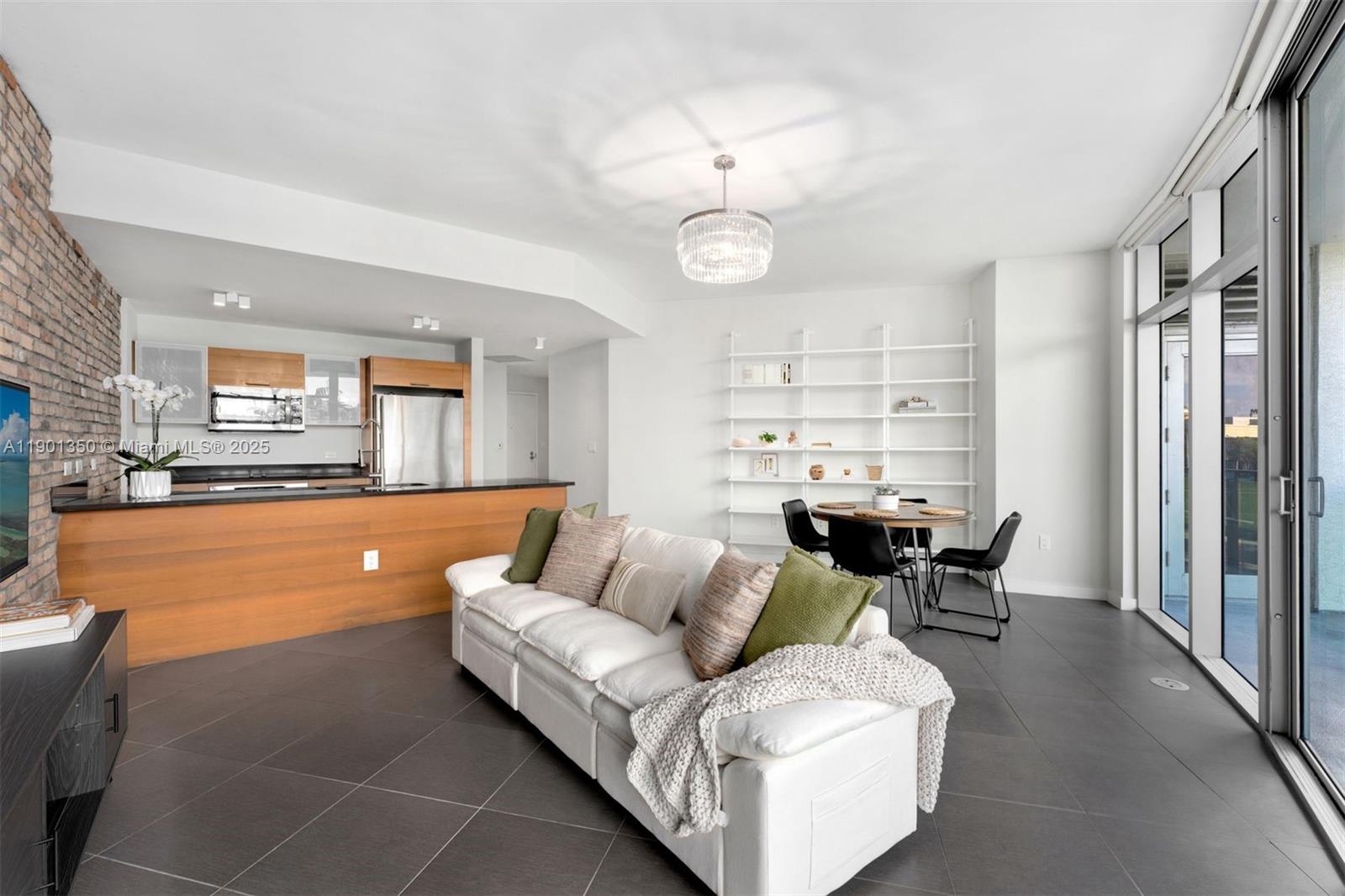 FOUR MIDTOWN MIAMI CONDO - Residential