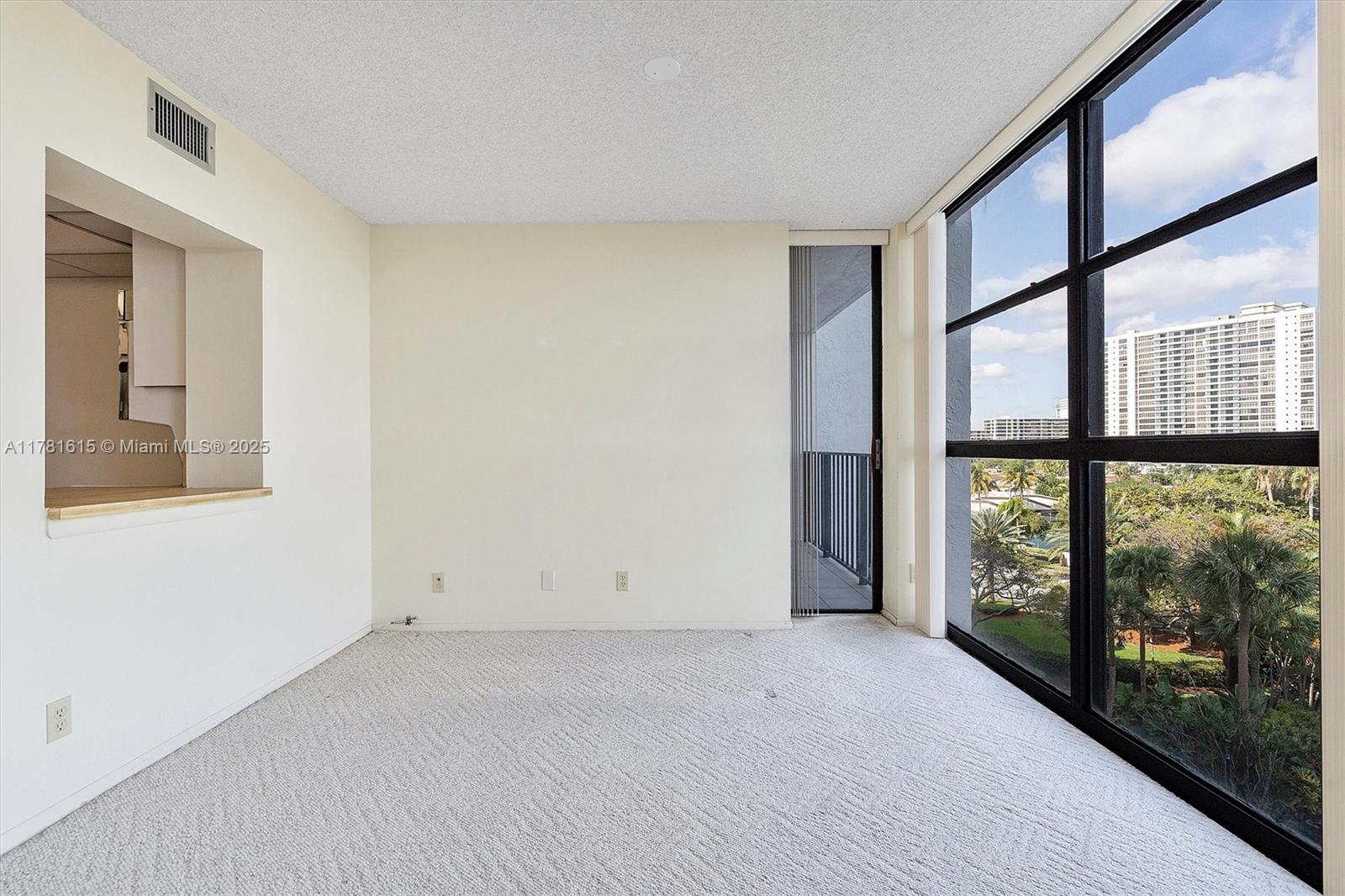 TOWERS OF OCEANVIEW SOUTH - Residential