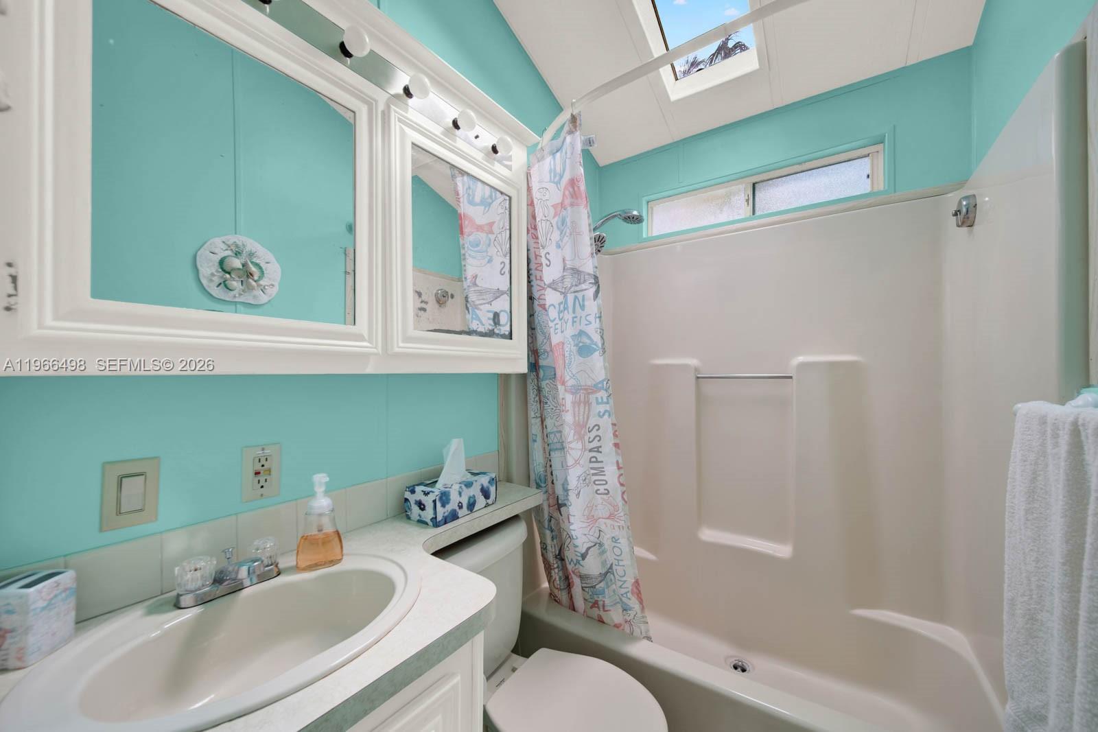 HOLIDAY OUT AT ST LUCIE S - Residential