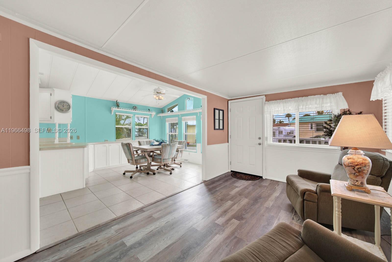 HOLIDAY OUT AT ST LUCIE S - Residential