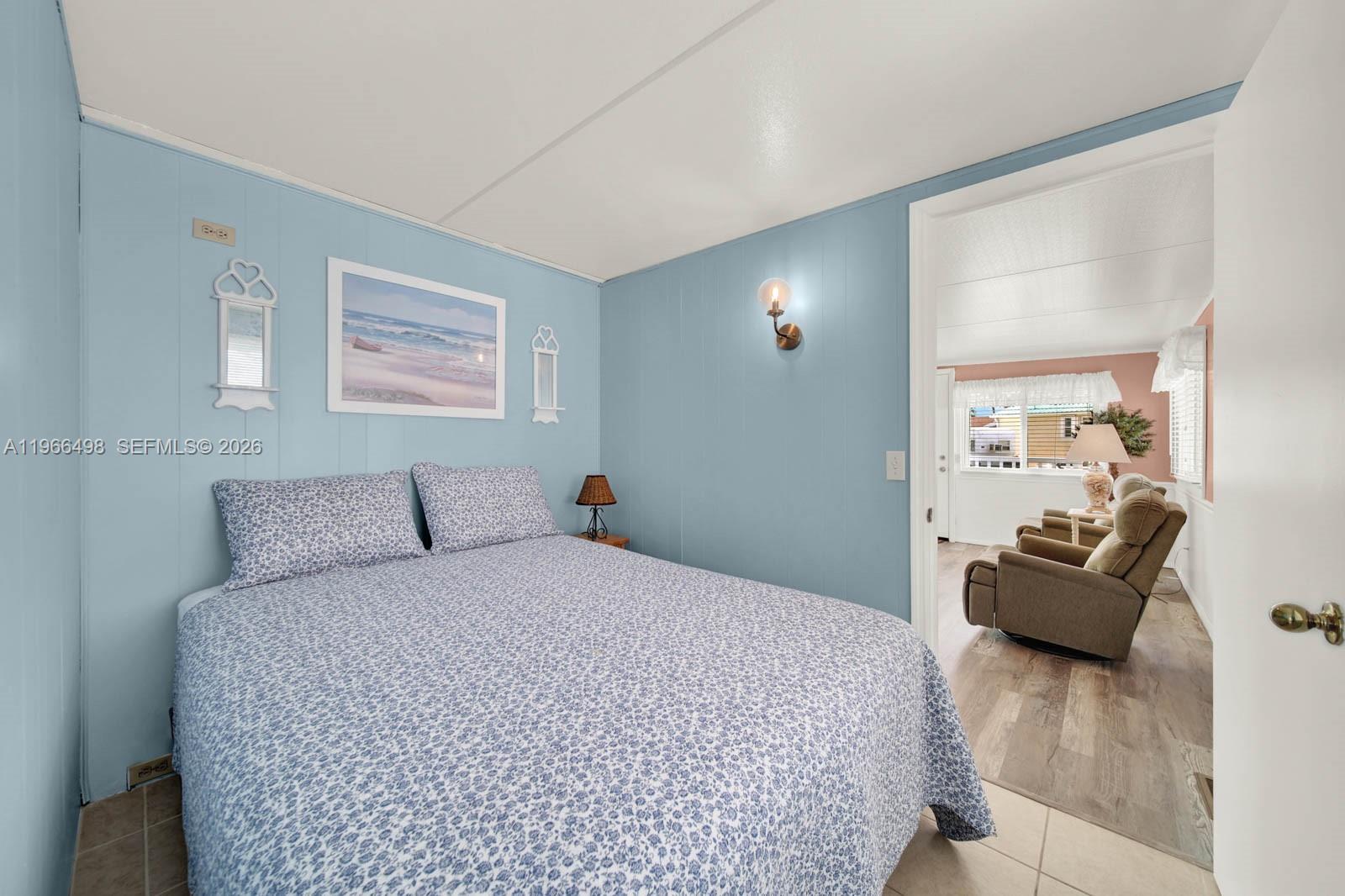 HOLIDAY OUT AT ST LUCIE S - Residential