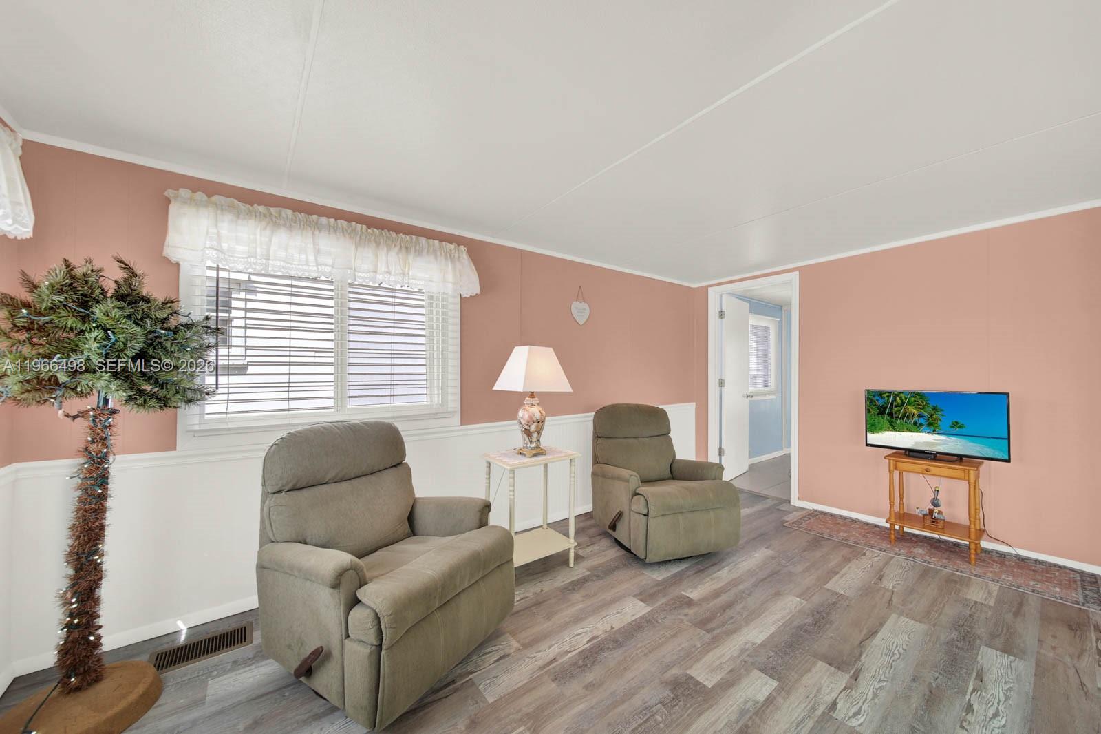 HOLIDAY OUT AT ST LUCIE S - Residential