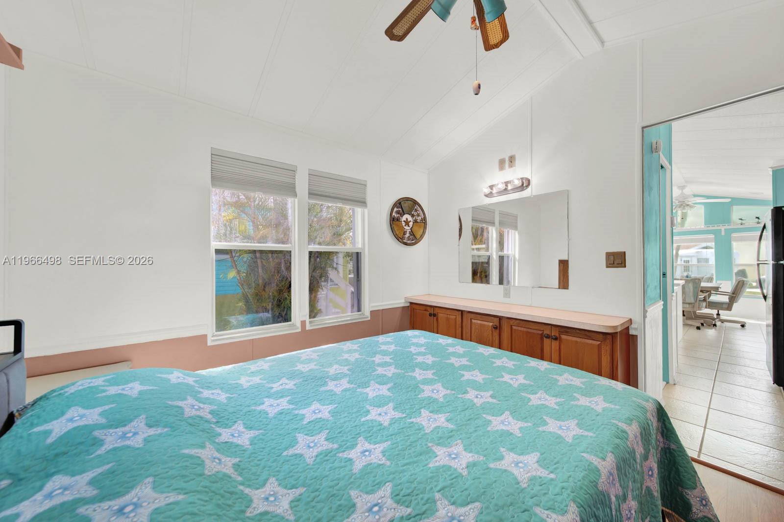 HOLIDAY OUT AT ST LUCIE S - Residential