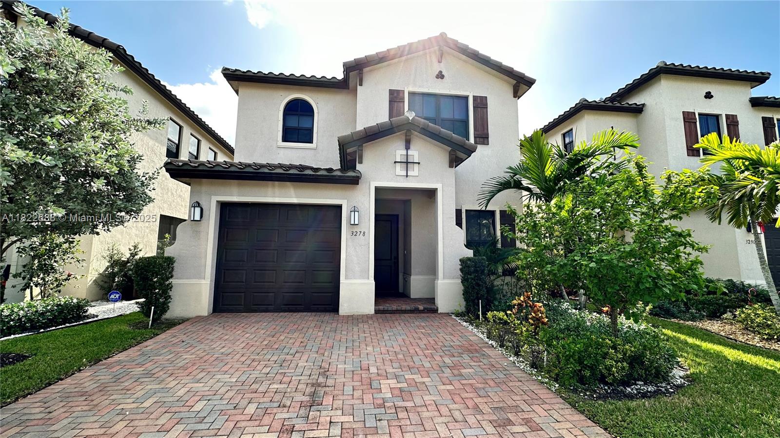 3278 W 97th Ter