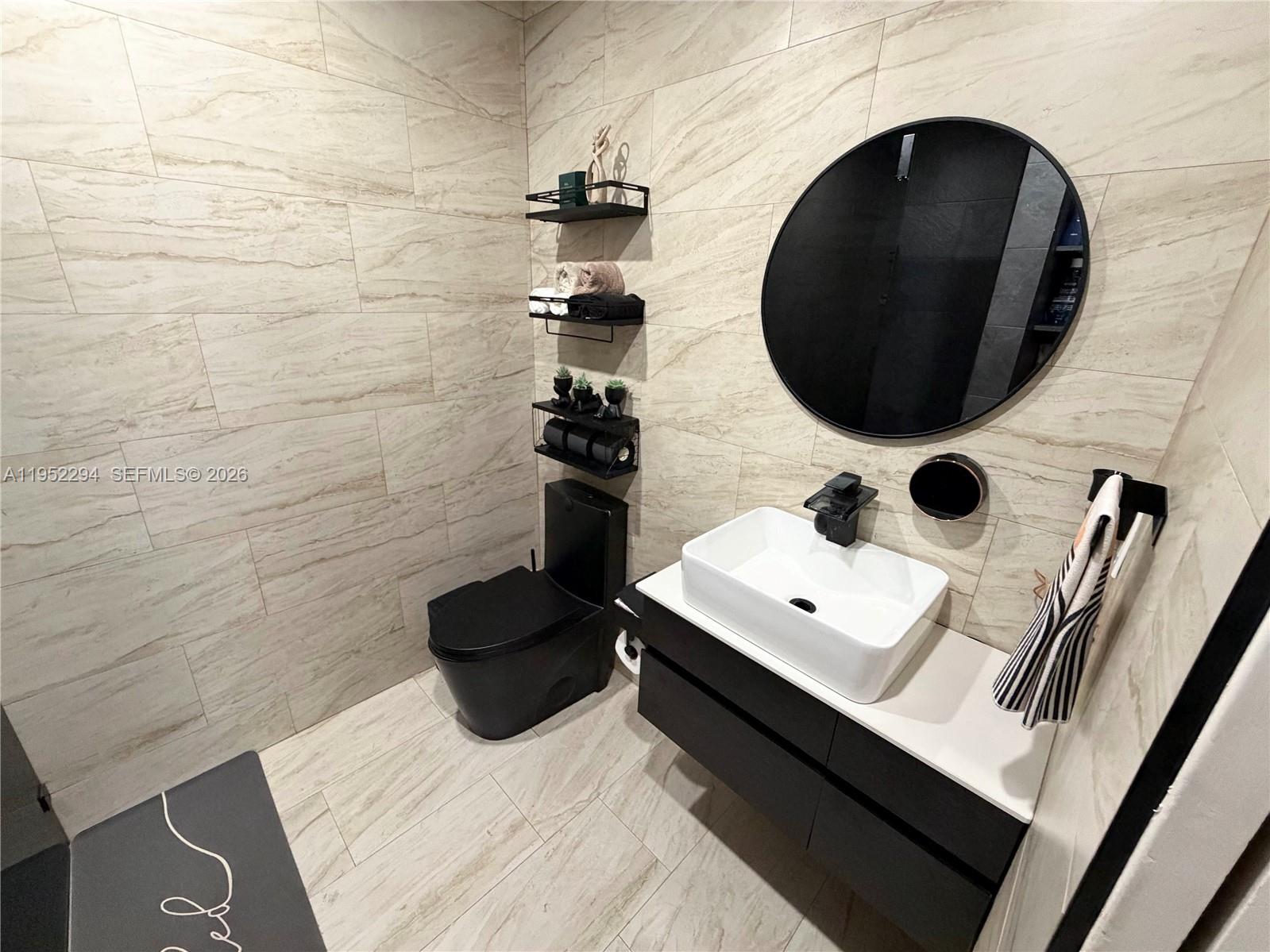 PEMBROKE LAKES SOUTH - Residential